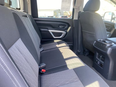 2024 Nissan Titan SV