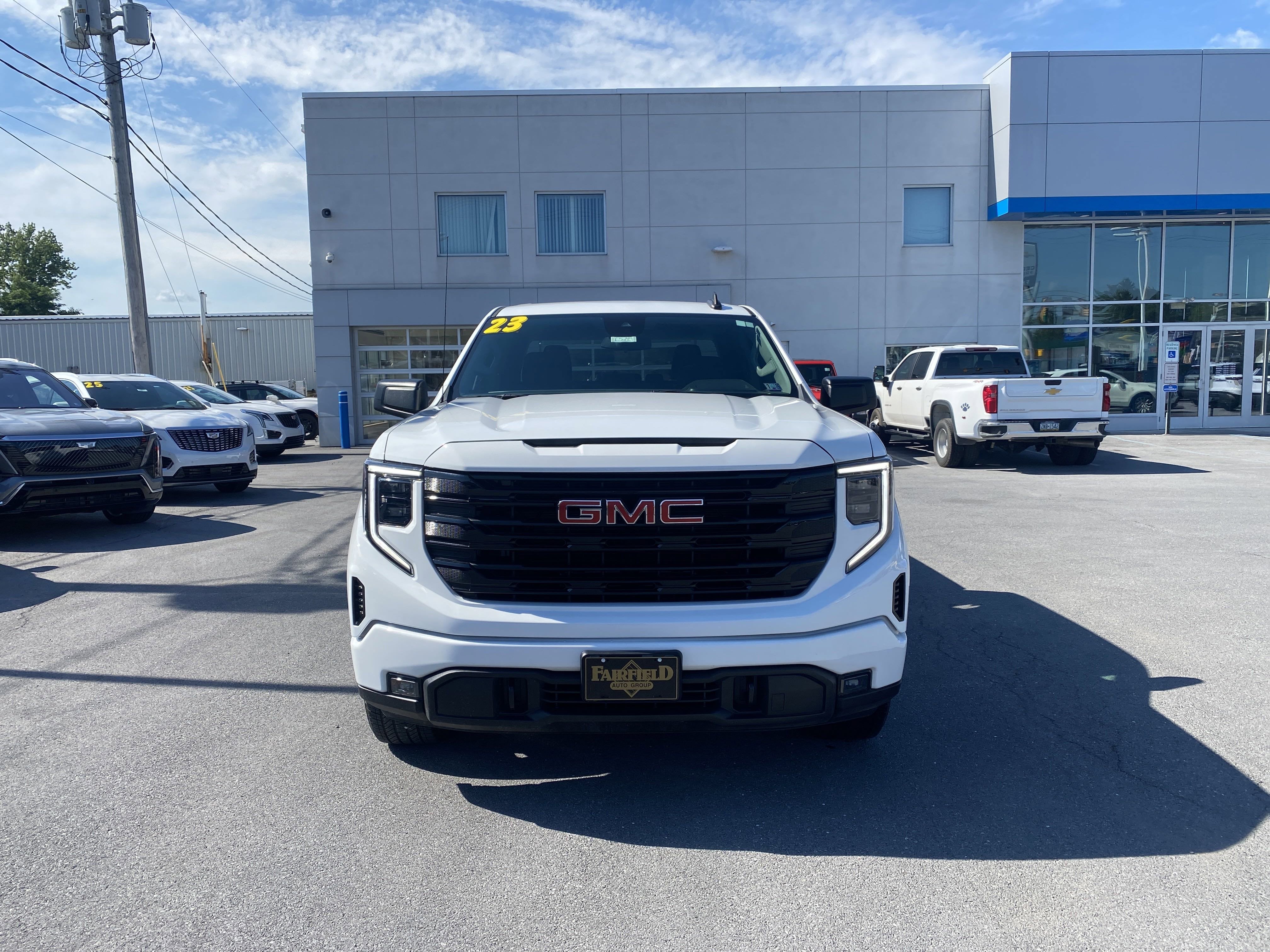 2023 GMC Sierra 1500 Elevation