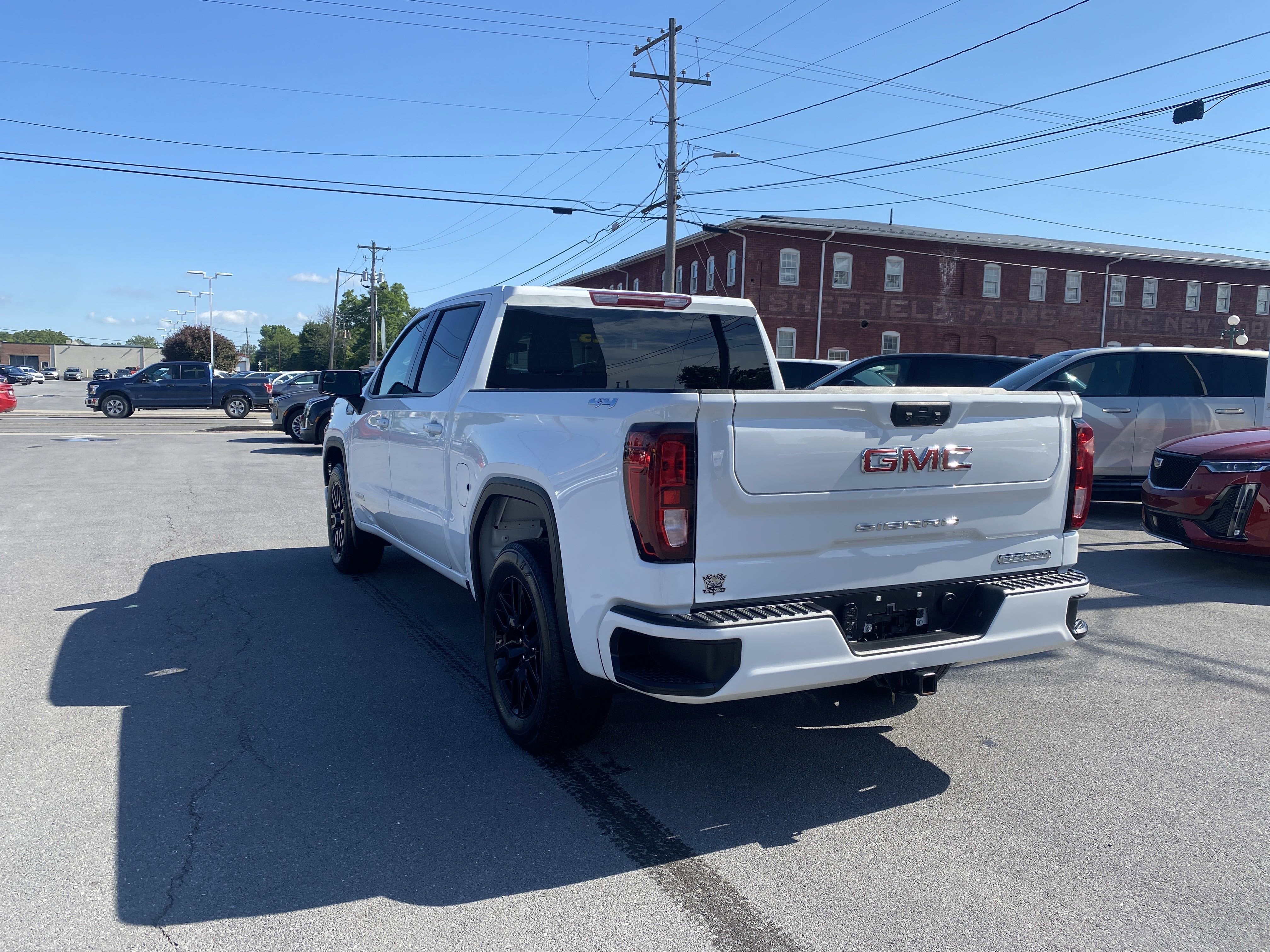 2023 GMC Sierra 1500 Elevation