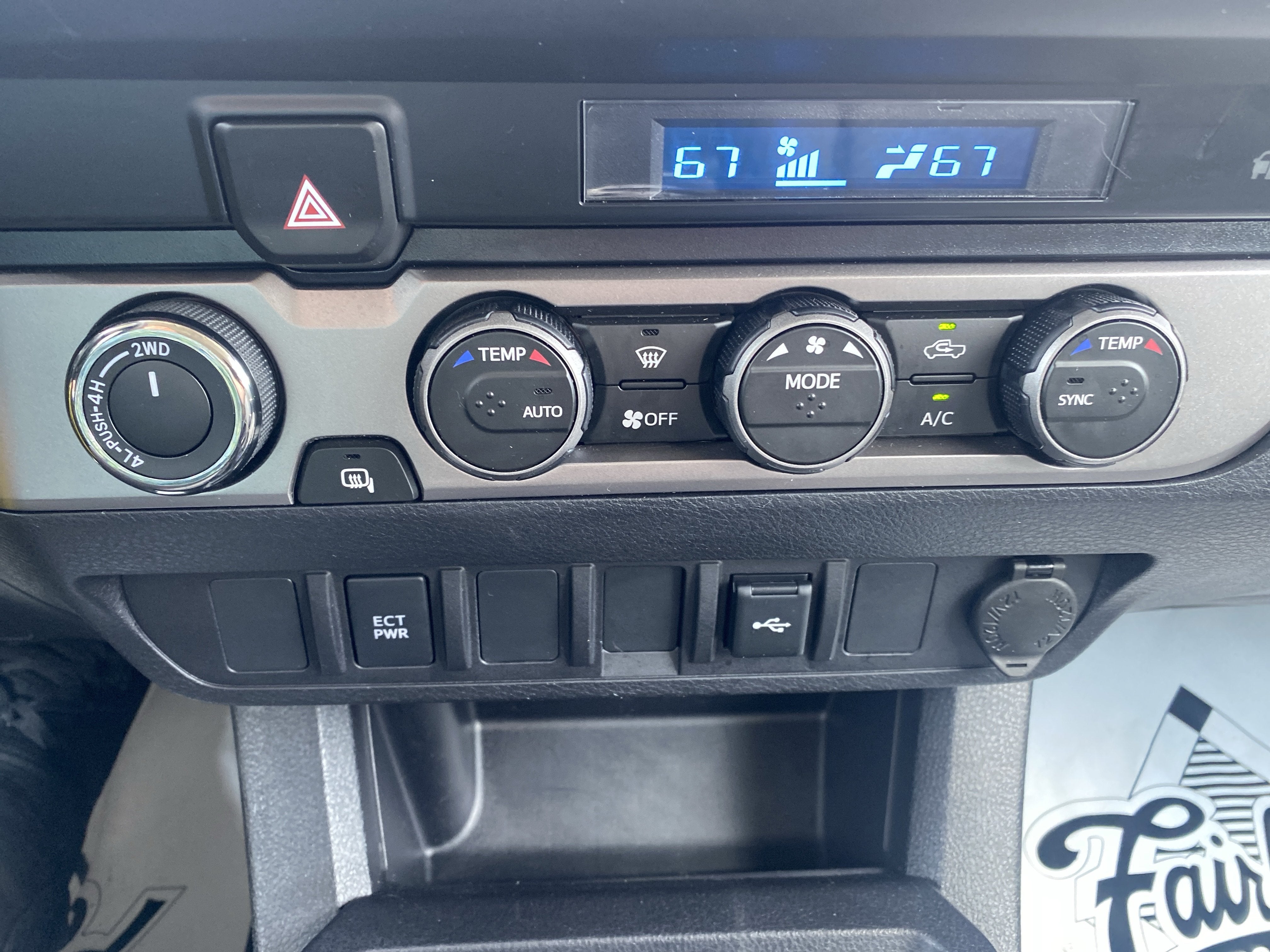 2023 Toyota Tacoma SR V6