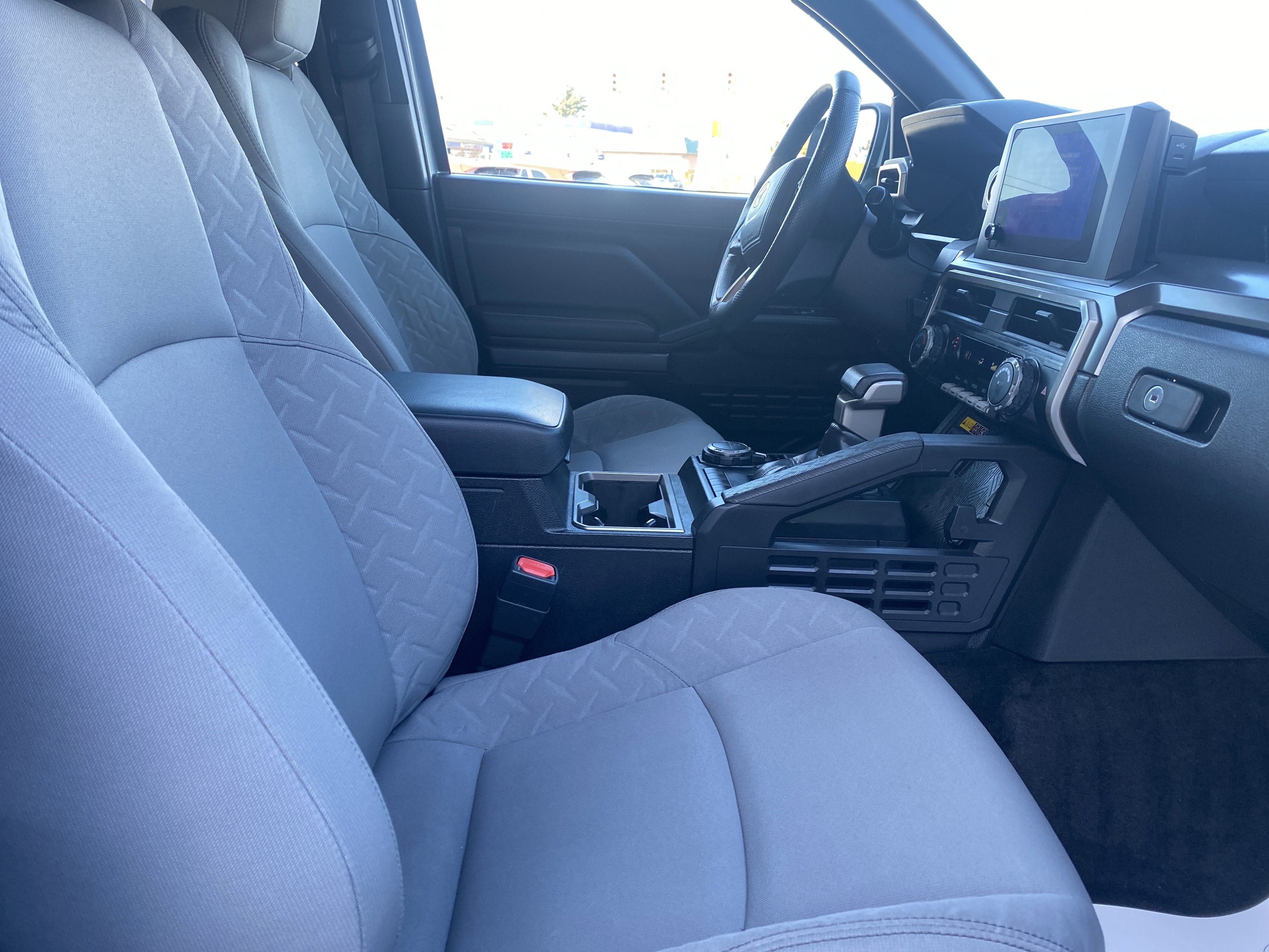 2024 Toyota Tacoma 4WD SR5