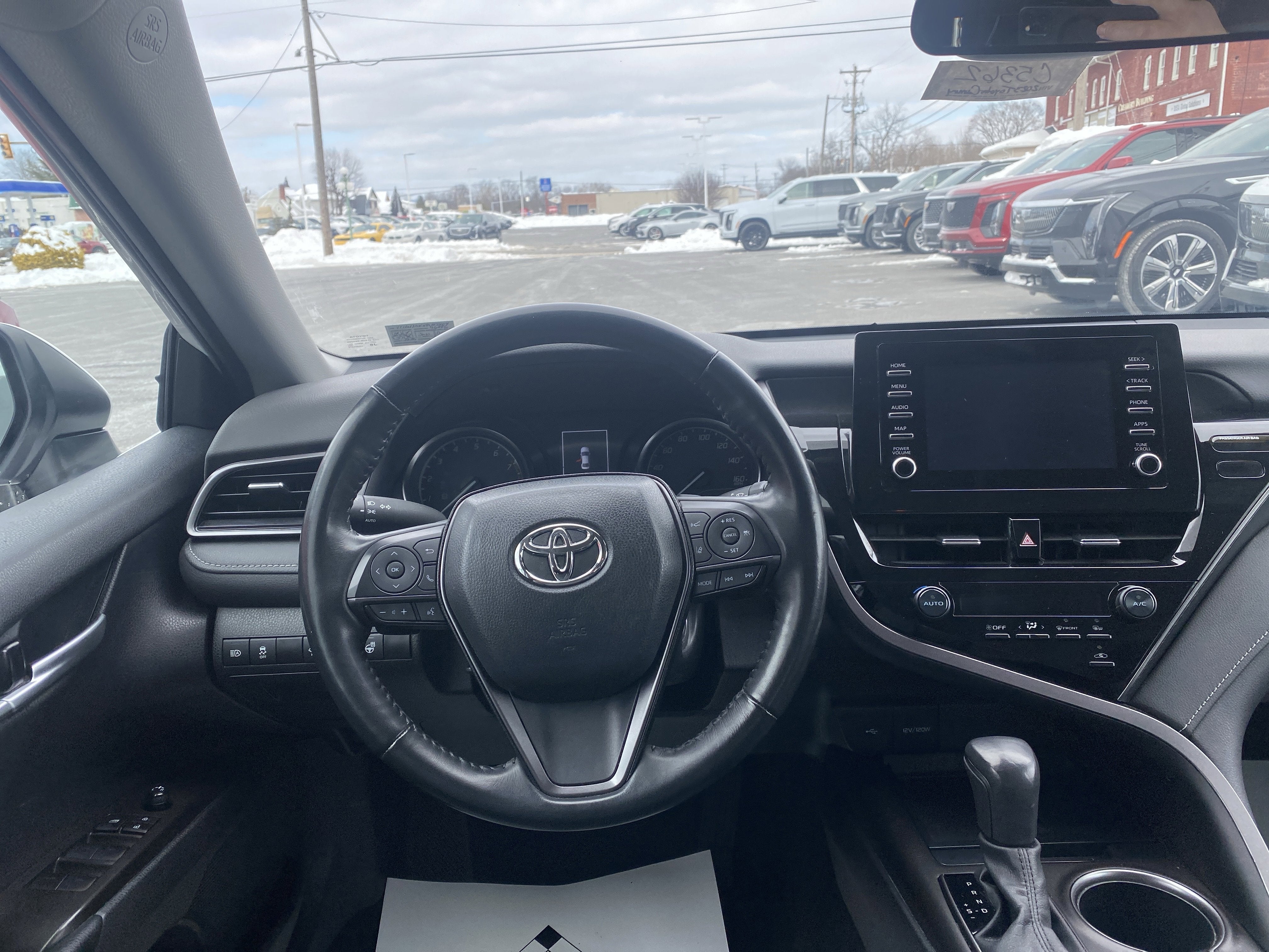 2023 Toyota Camry SE