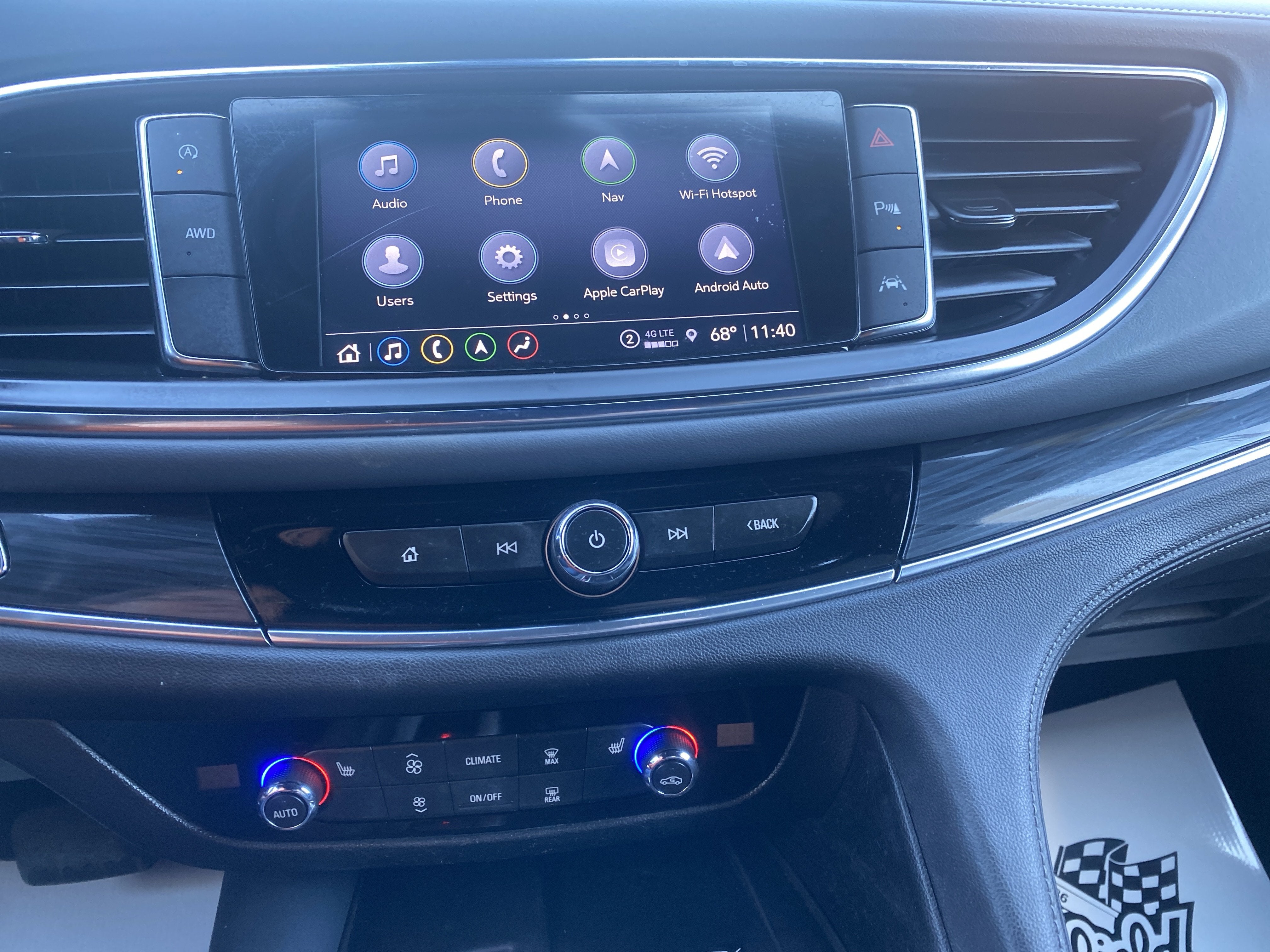 2023 Buick Enclave Essence