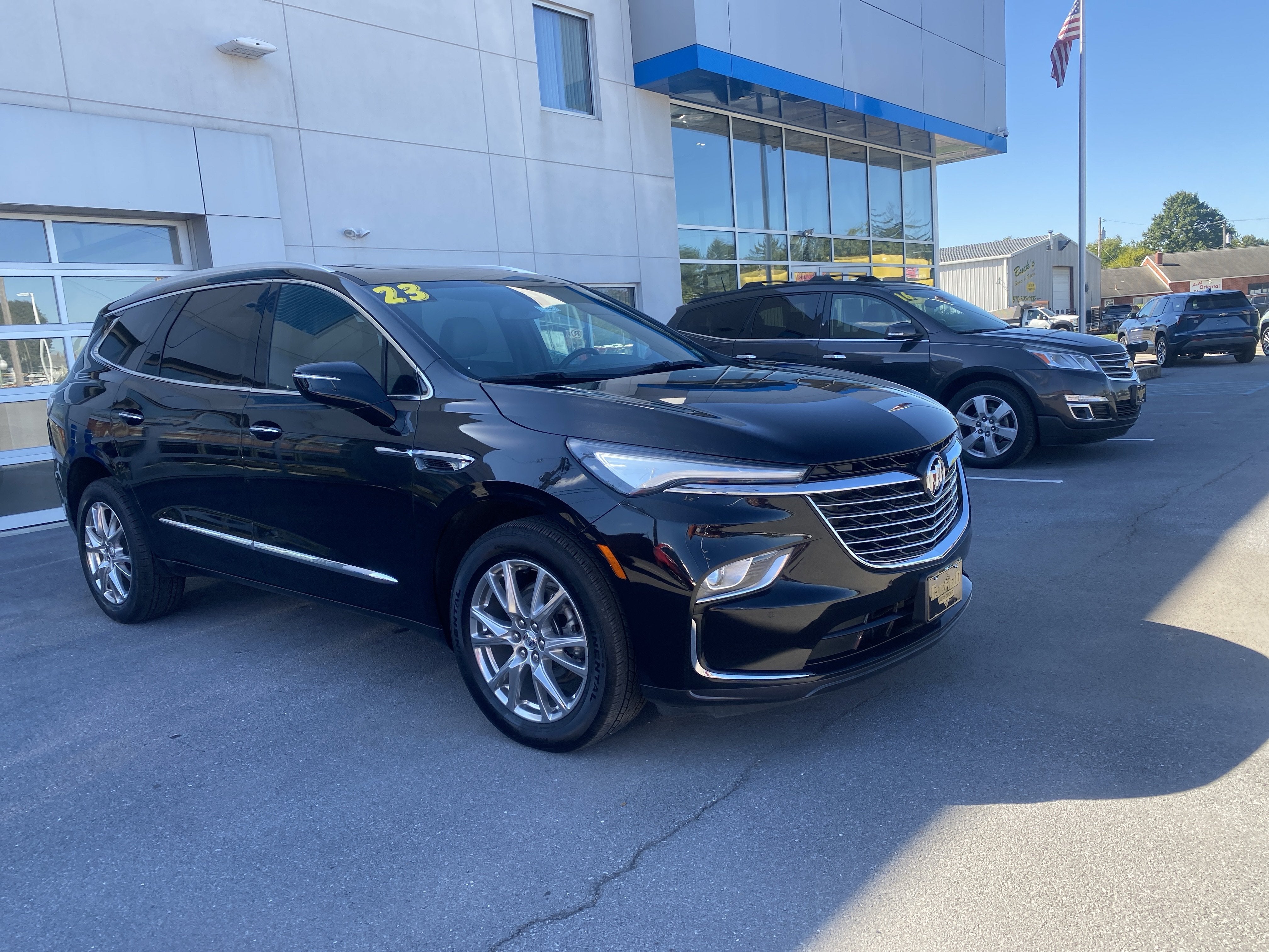 2023 Buick Enclave Essence