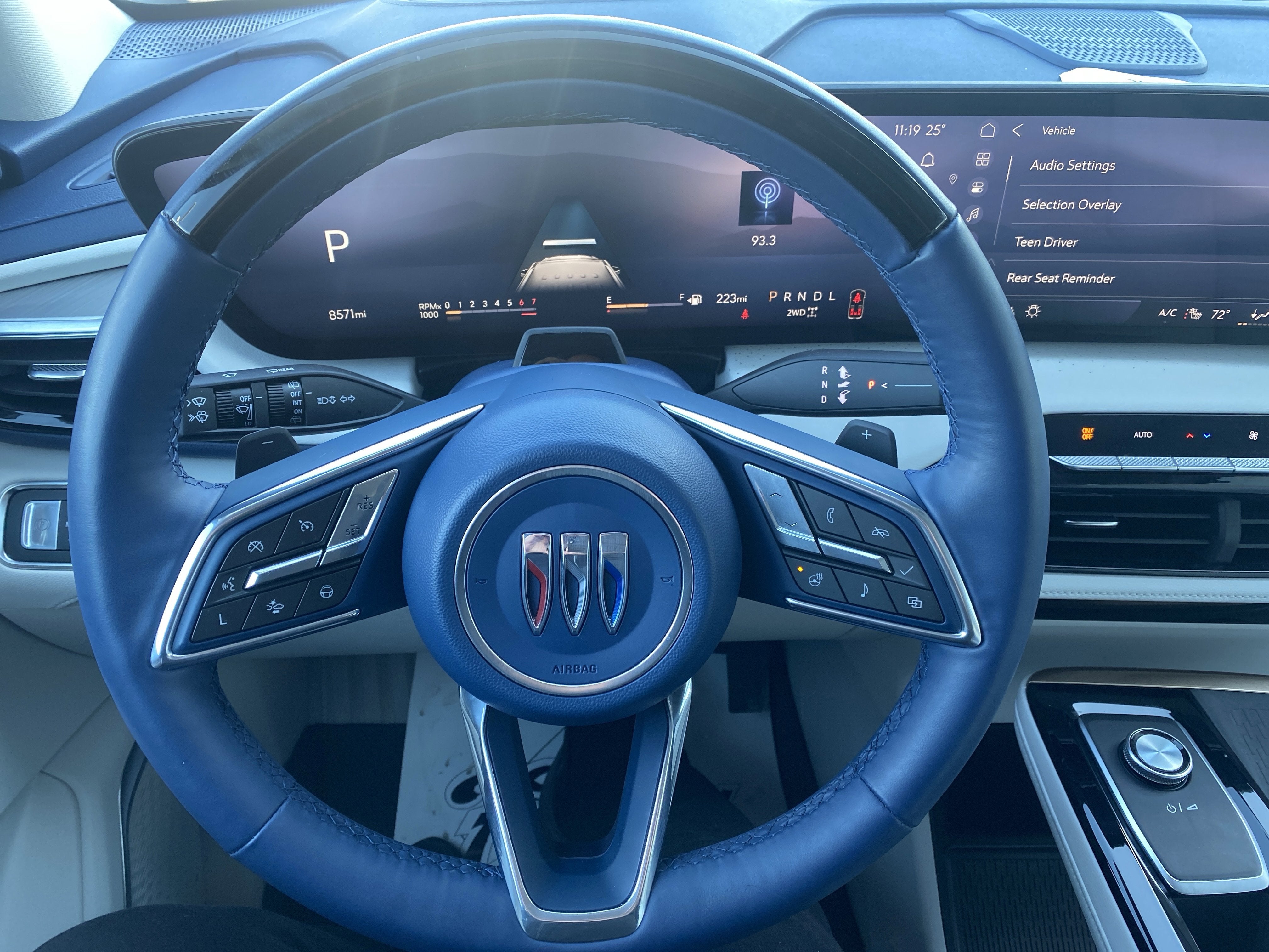 2025 Buick Enclave Avenir