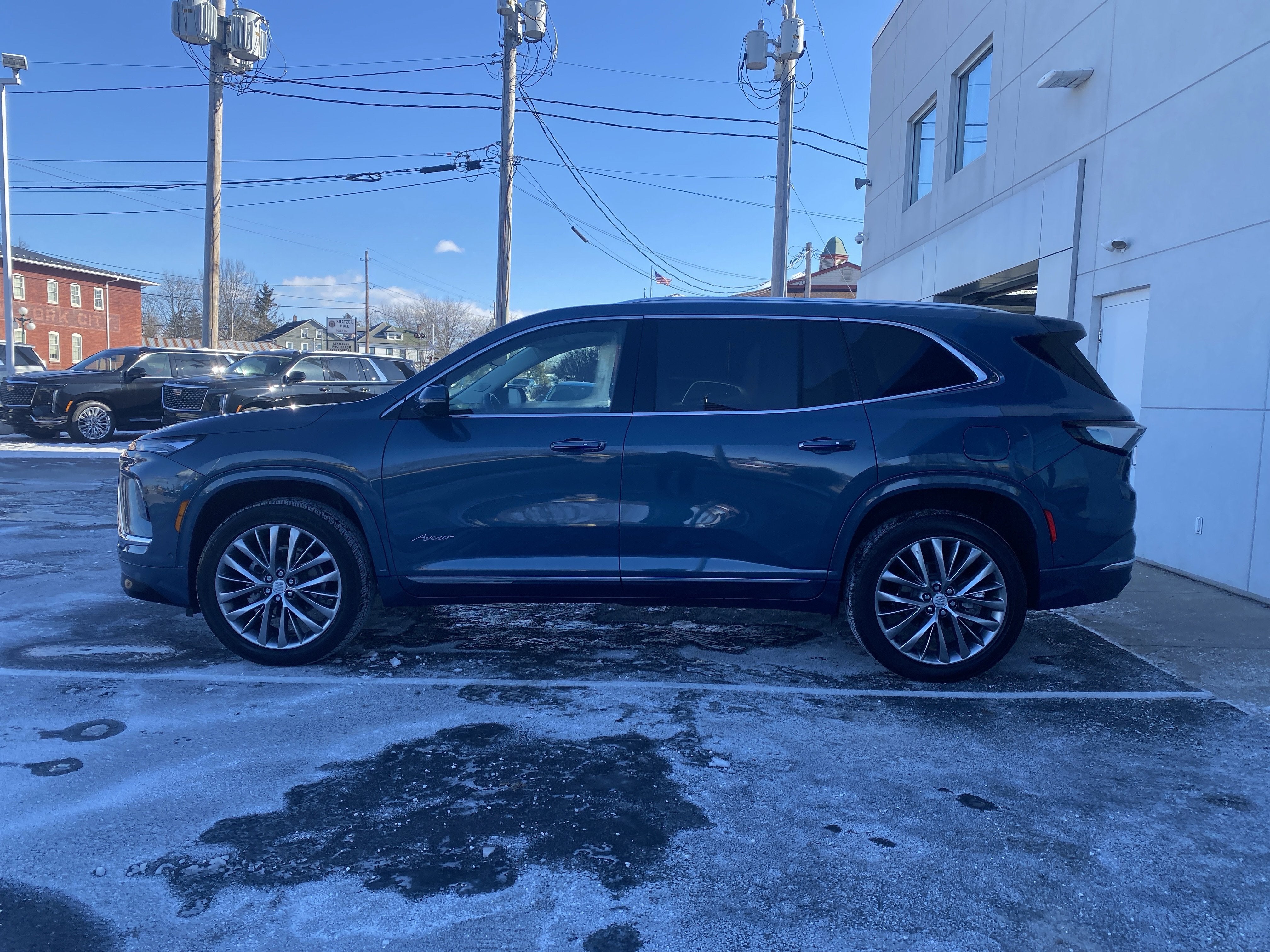 2025 Buick Enclave Avenir