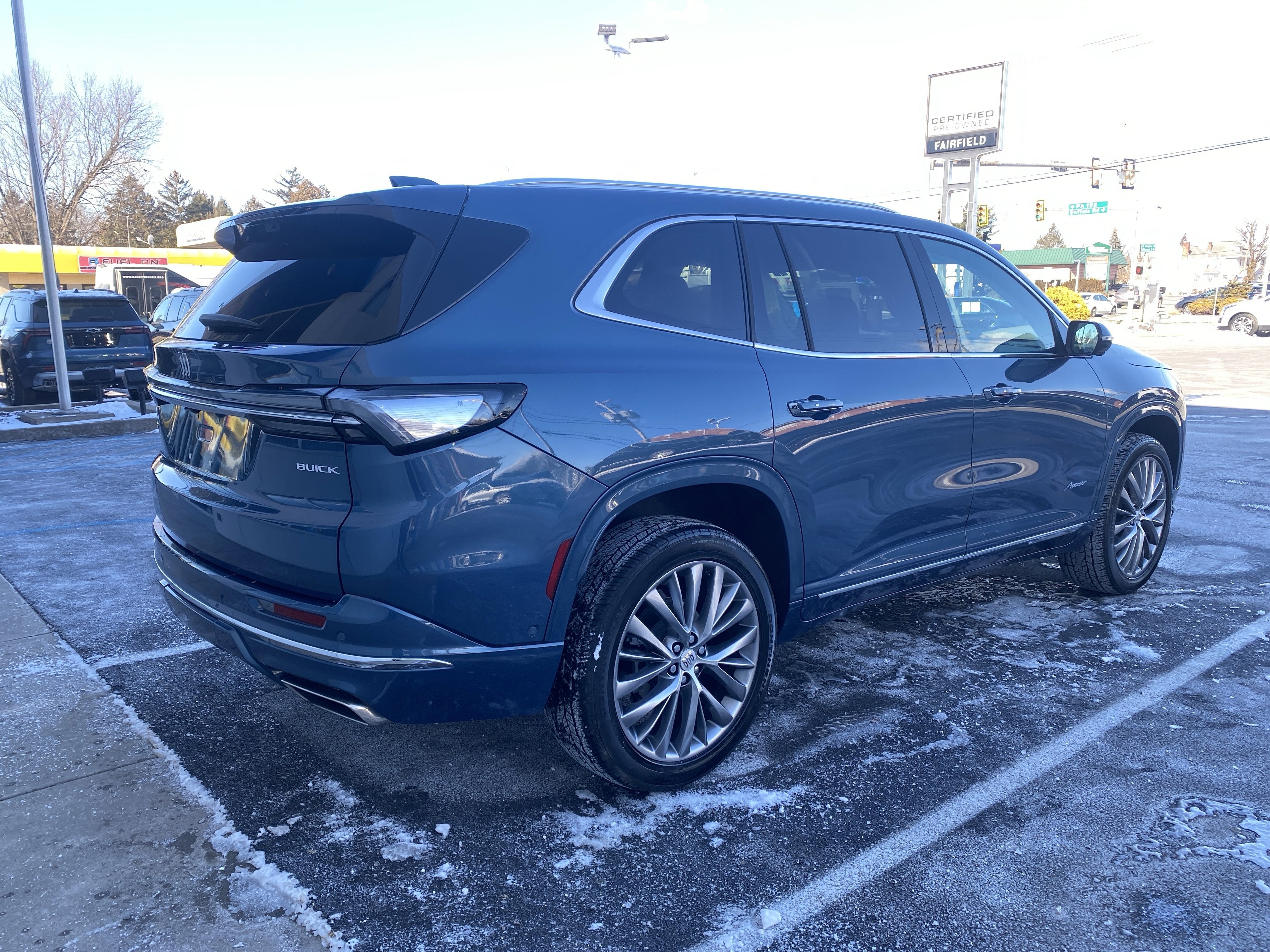 2025 Buick Enclave Avenir