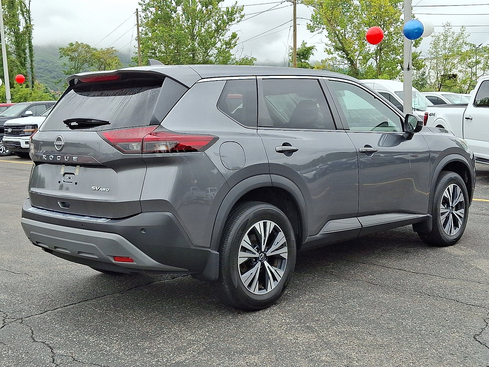 2022 Nissan Rogue SV