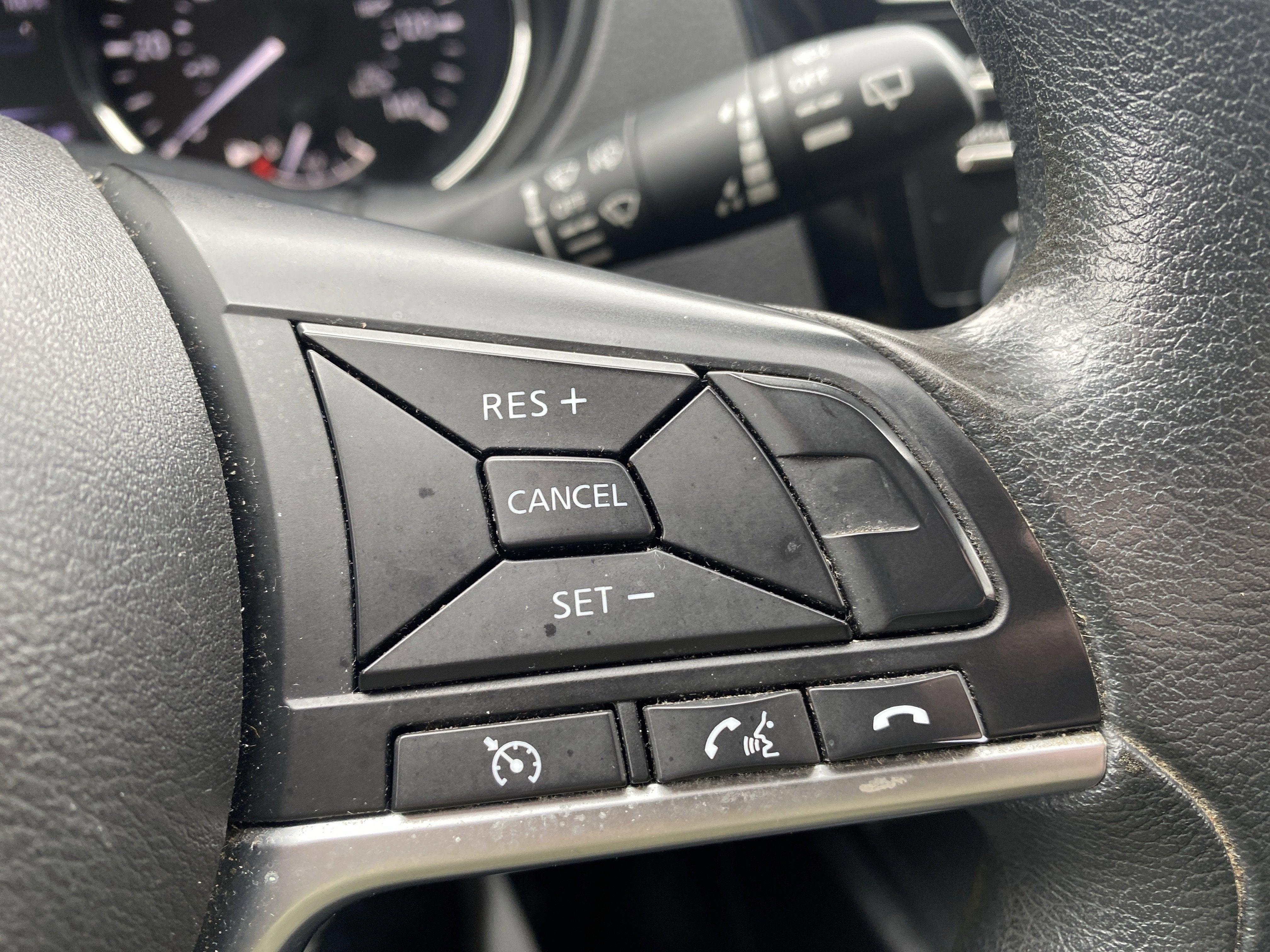 2017 Nissan Rogue Sport S