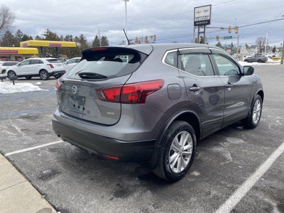 2017 Nissan Rogue Sport S