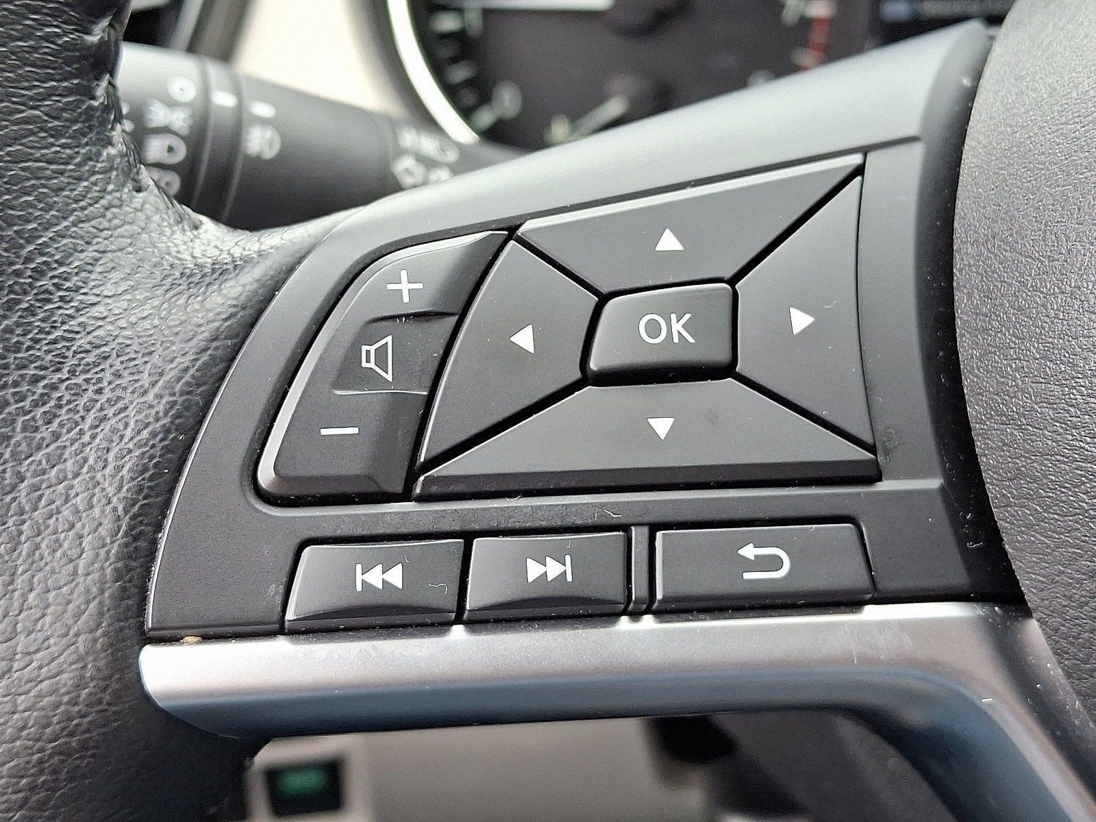 2021 Nissan Rogue Sport SL