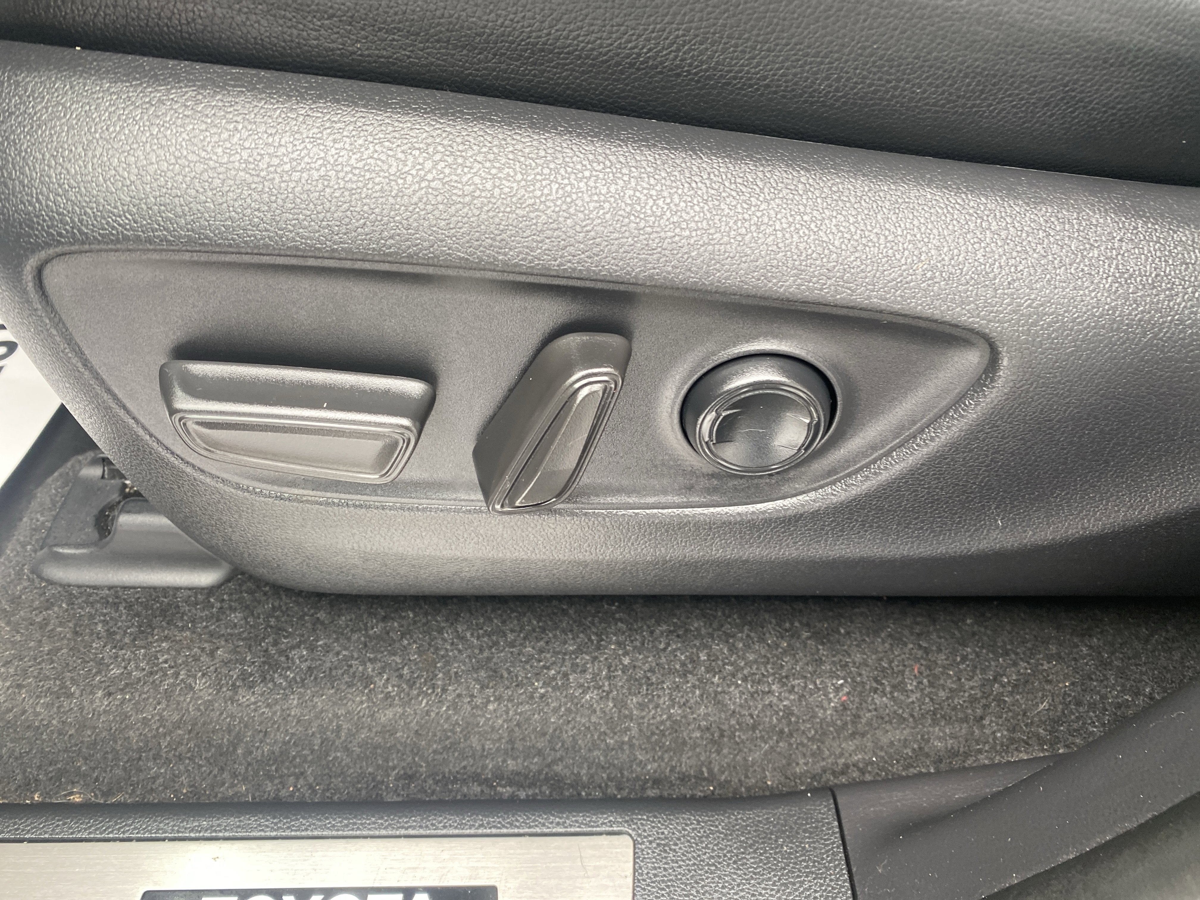 2024 Toyota Land Cruiser Base