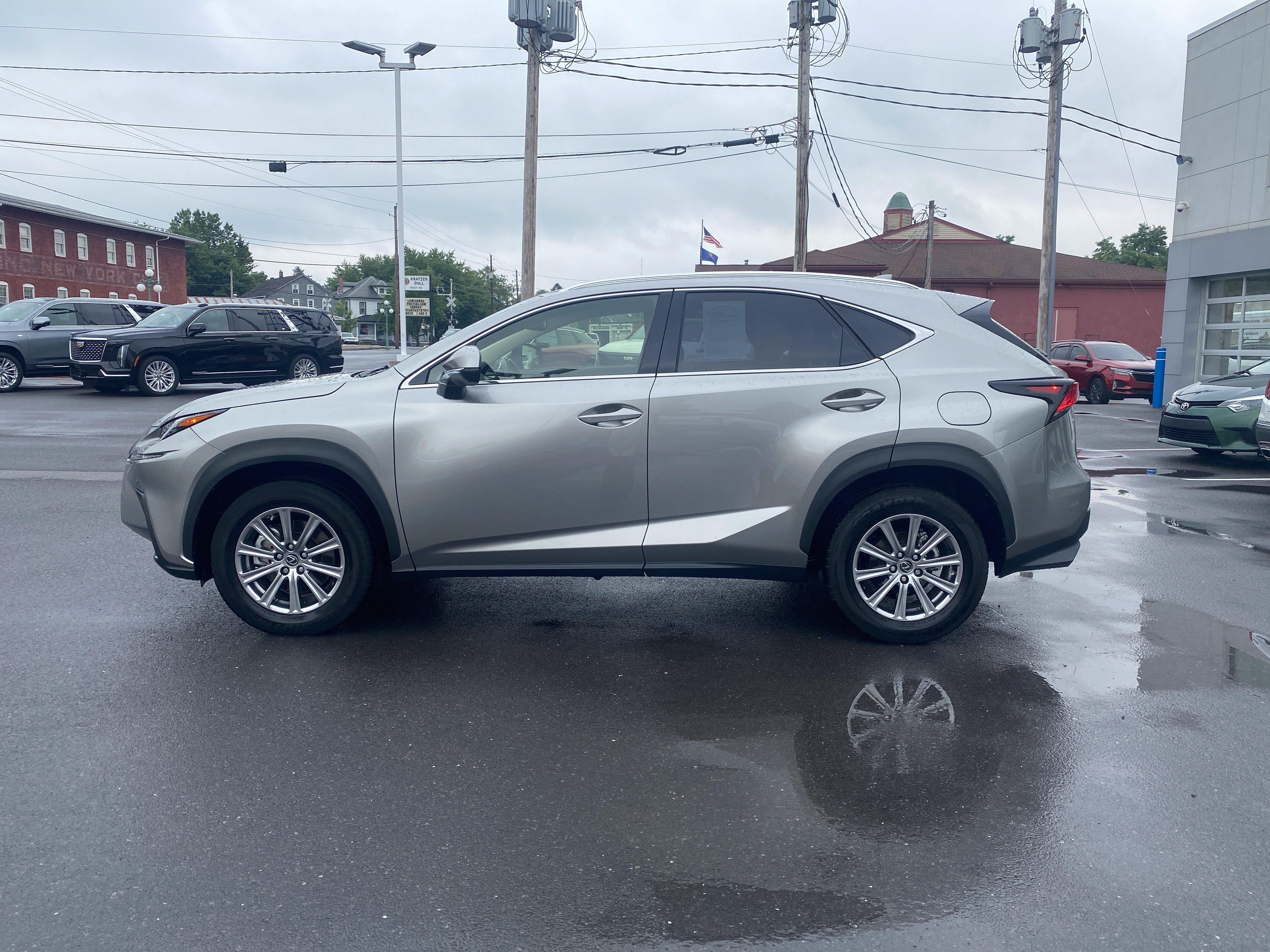 2021 Lexus NX 300 NX 300