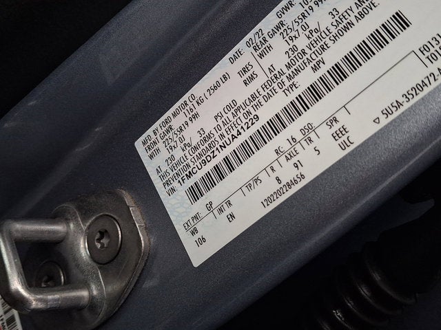 2022 Ford Escape Titanium Hybrid