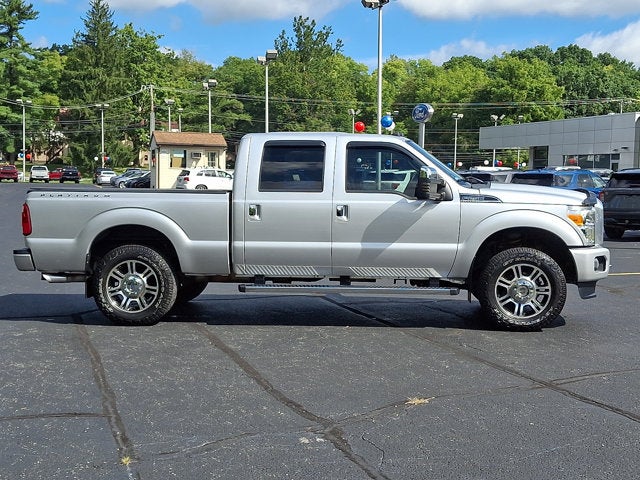 2016 Ford Super Duty F-250 SRW Lariat