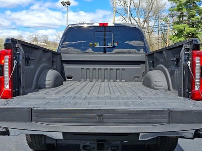 2023 Ford Super Duty F-250 SRW LARIAT
