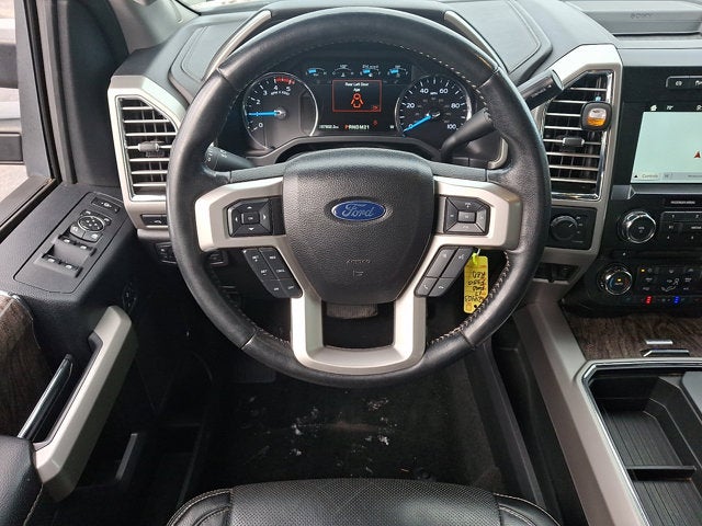 2017 Ford Super Duty F-350 SRW Lariat