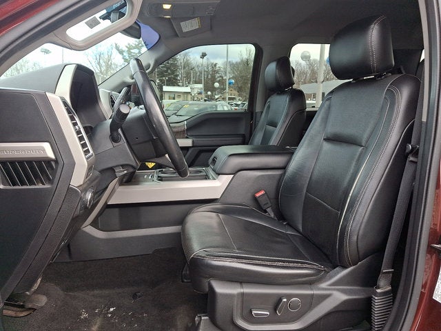 2017 Ford Super Duty F-350 SRW Lariat