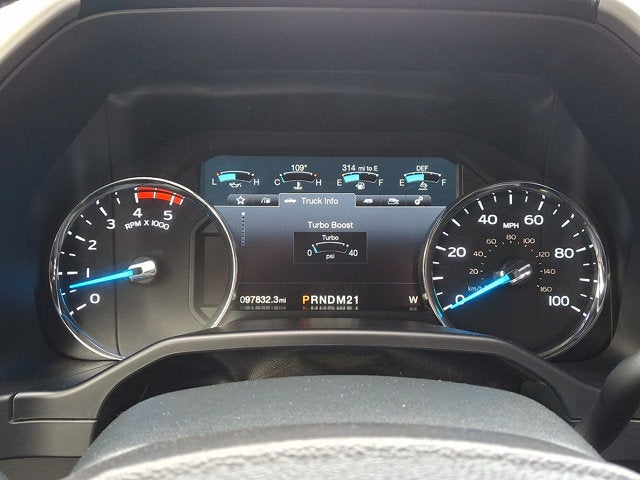 2017 Ford Super Duty F-350 SRW Lariat