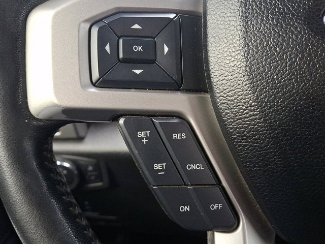 2017 Ford Super Duty F-350 SRW Lariat