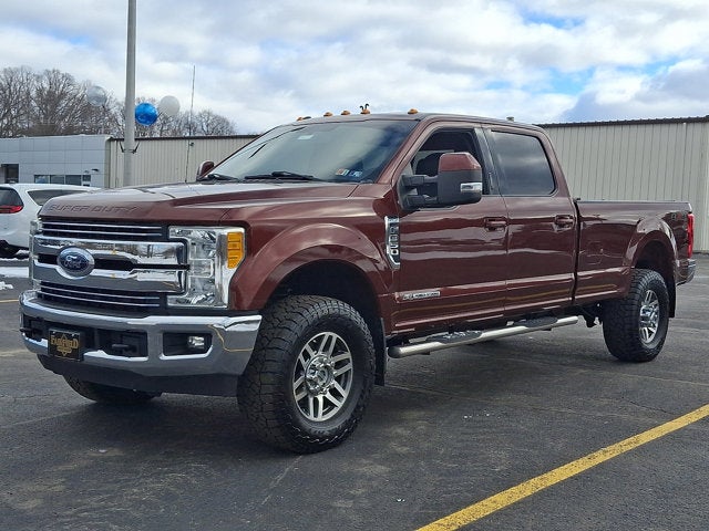 2017 Ford Super Duty F-350 SRW Lariat