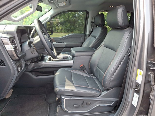 2023 Ford Super Duty F-350 DRW LARIAT