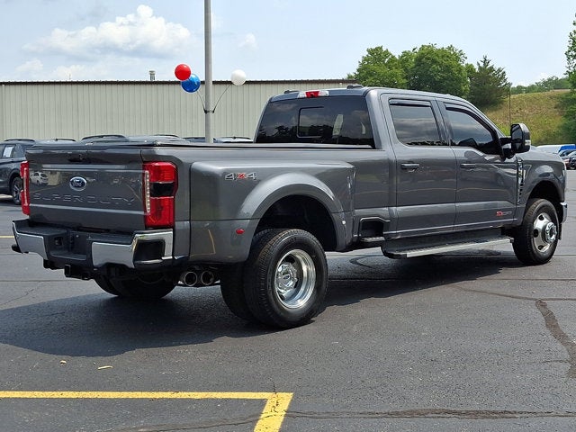 2023 Ford Super Duty F-350 DRW LARIAT