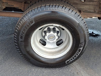 2011 Chevrolet Express Commercial Cutaway Work Van