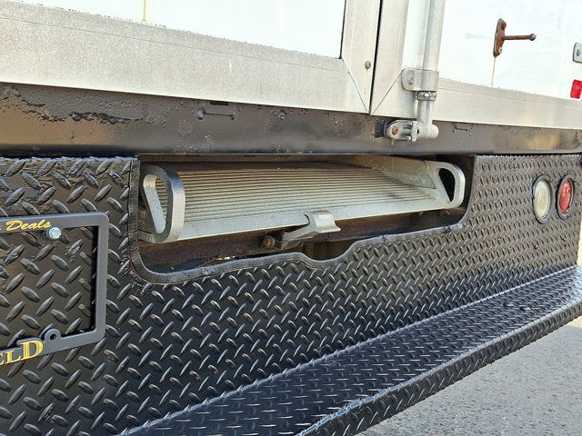 2011 Chevrolet Express Commercial Cutaway Work Van