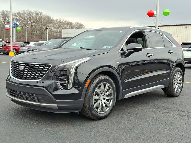 2022 Cadillac XT4 AWD Premium Luxury
