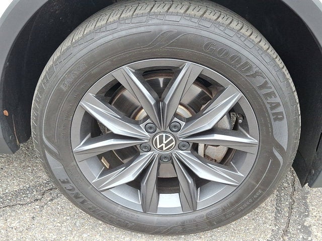 2022 Volkswagen Tiguan SE