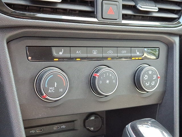 2022 Volkswagen Taos SE