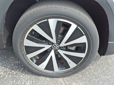 2022 Volkswagen Taos SE