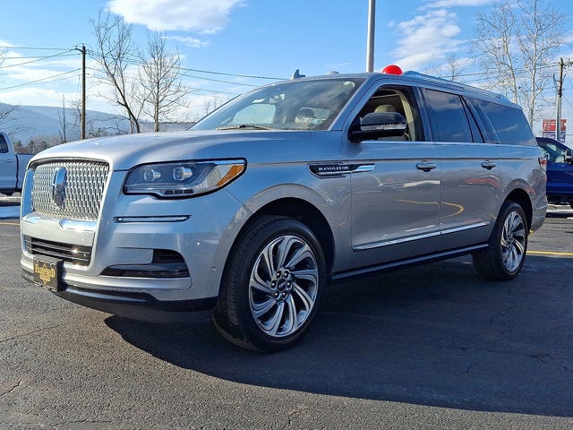 2022 Lincoln Navigator L Reserve