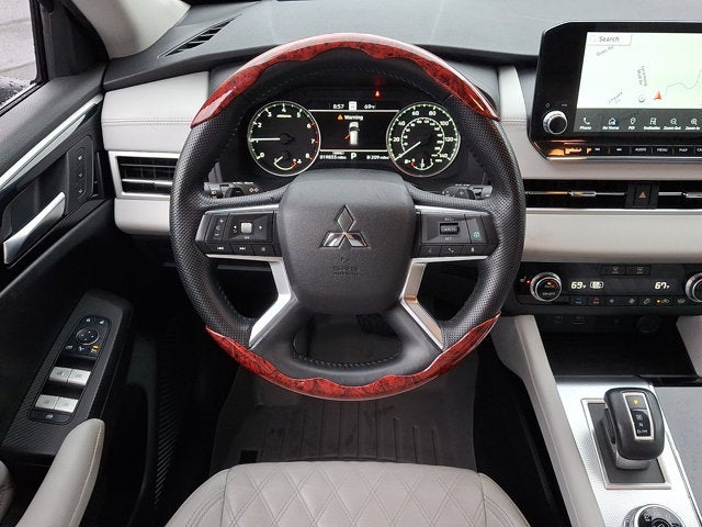 2022 Mitsubishi Outlander SEL