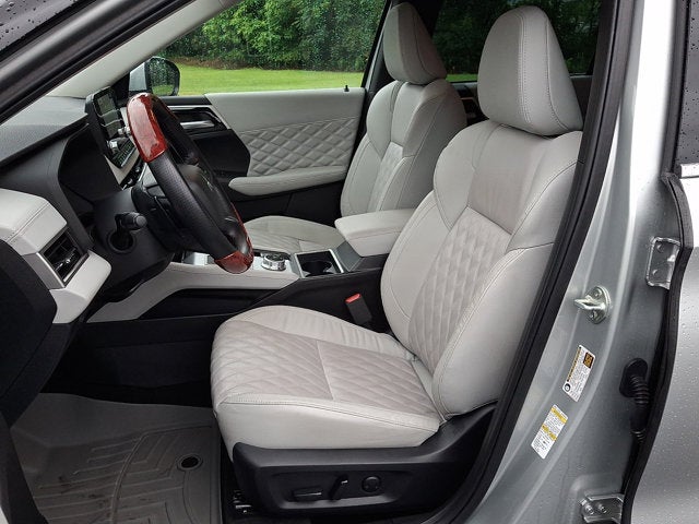 2022 Mitsubishi Outlander SEL