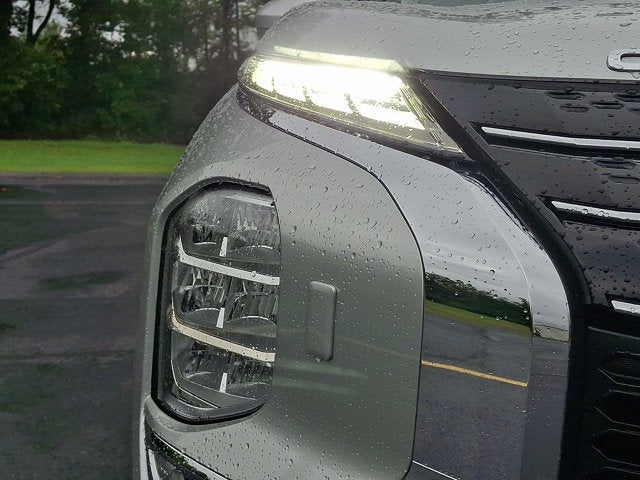 2022 Mitsubishi Outlander SEL